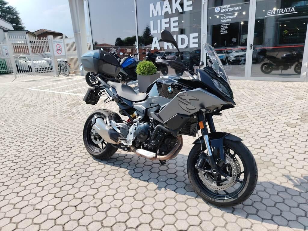 F 900 XR