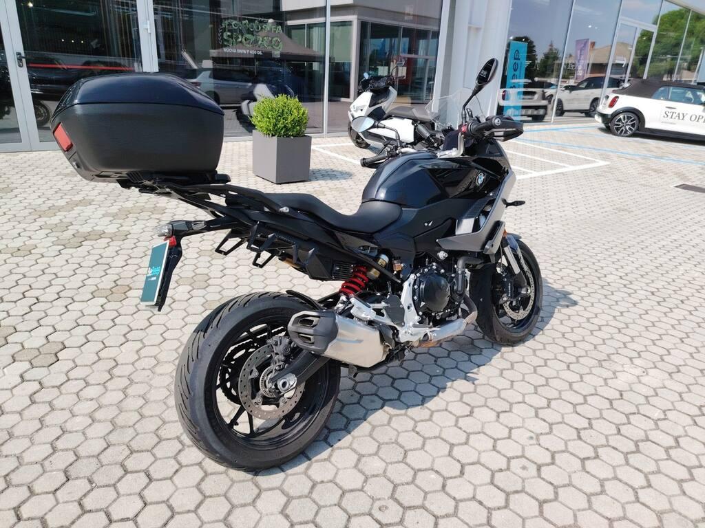 F 900 XR