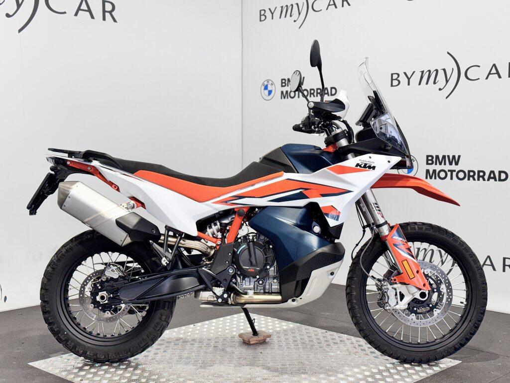 890 ADVENTURE