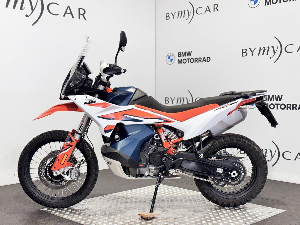 890 ADVENTURE