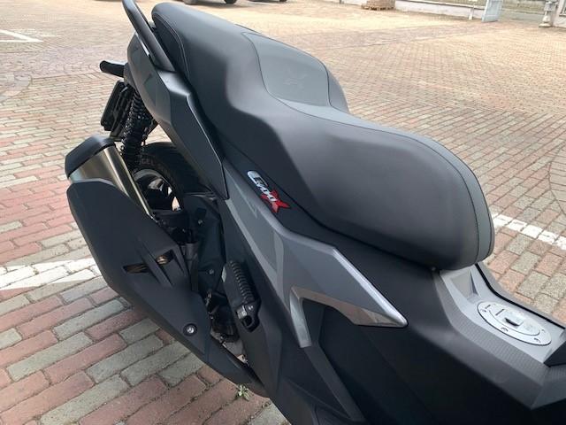 C 400 X