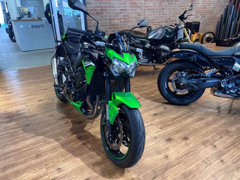 Z 900