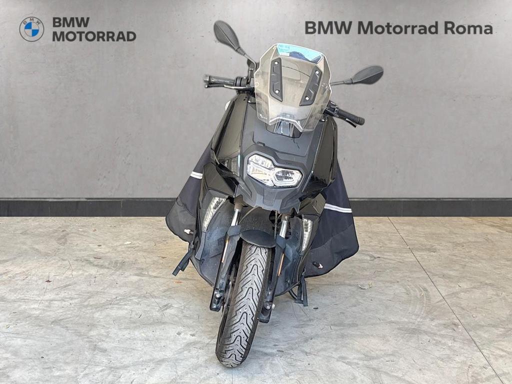 C 400 X