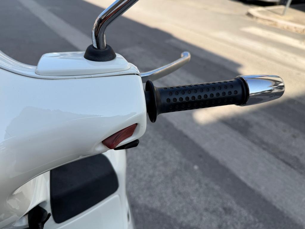 VESPA GTS 300