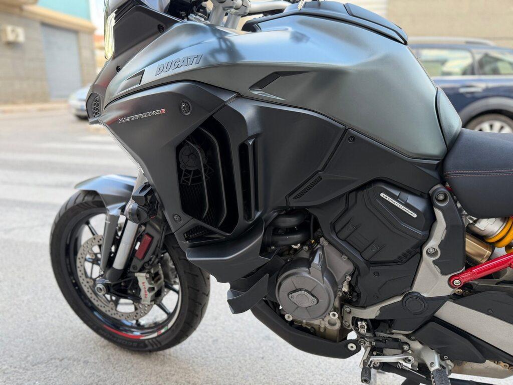MULTISTRADA V4