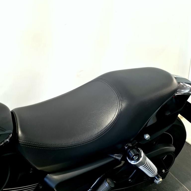 STREET 750