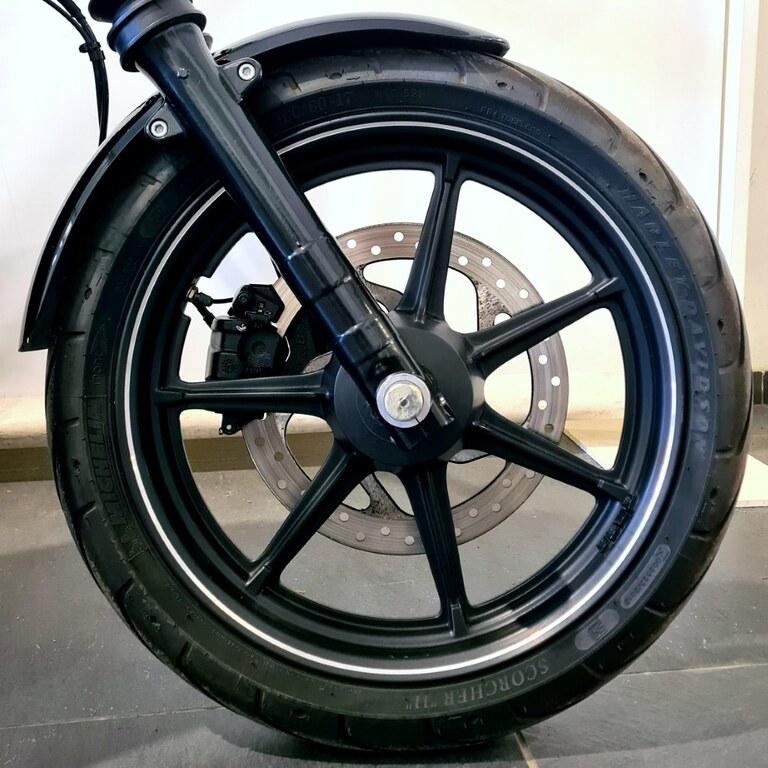 STREET 750