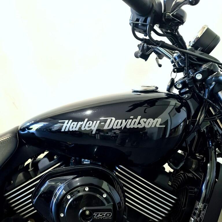 STREET 750