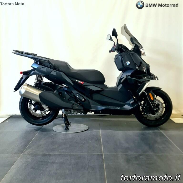 C 400 X