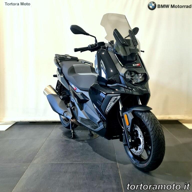 C 400 X