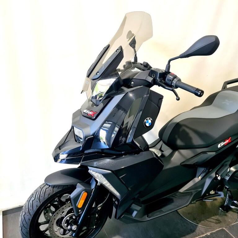 C 400 X