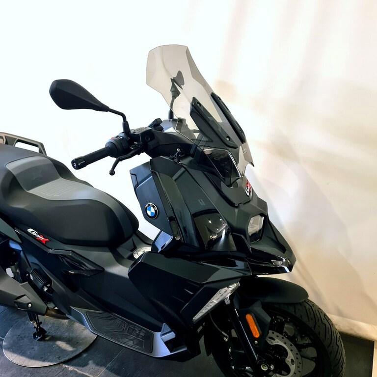 C 400 X