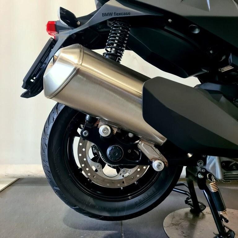 C 400 X