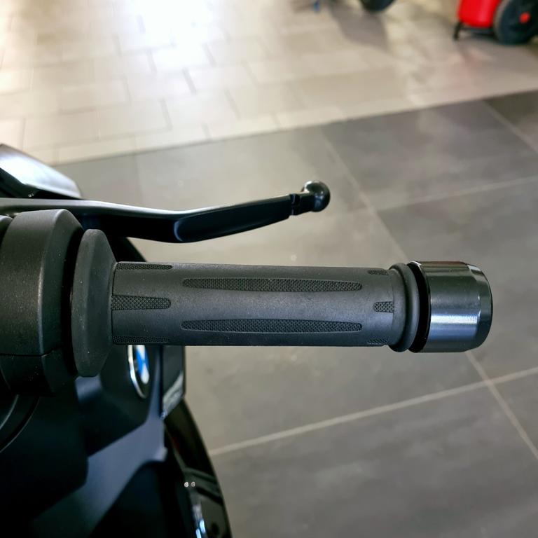 C 400 X