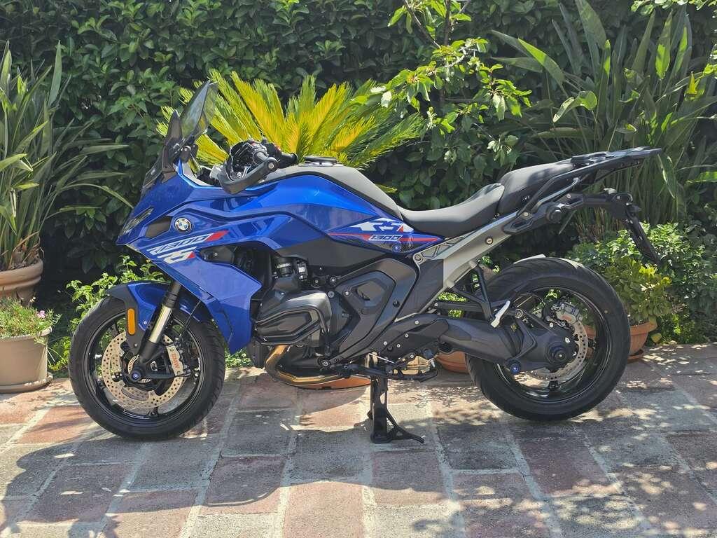 R 1300 RS