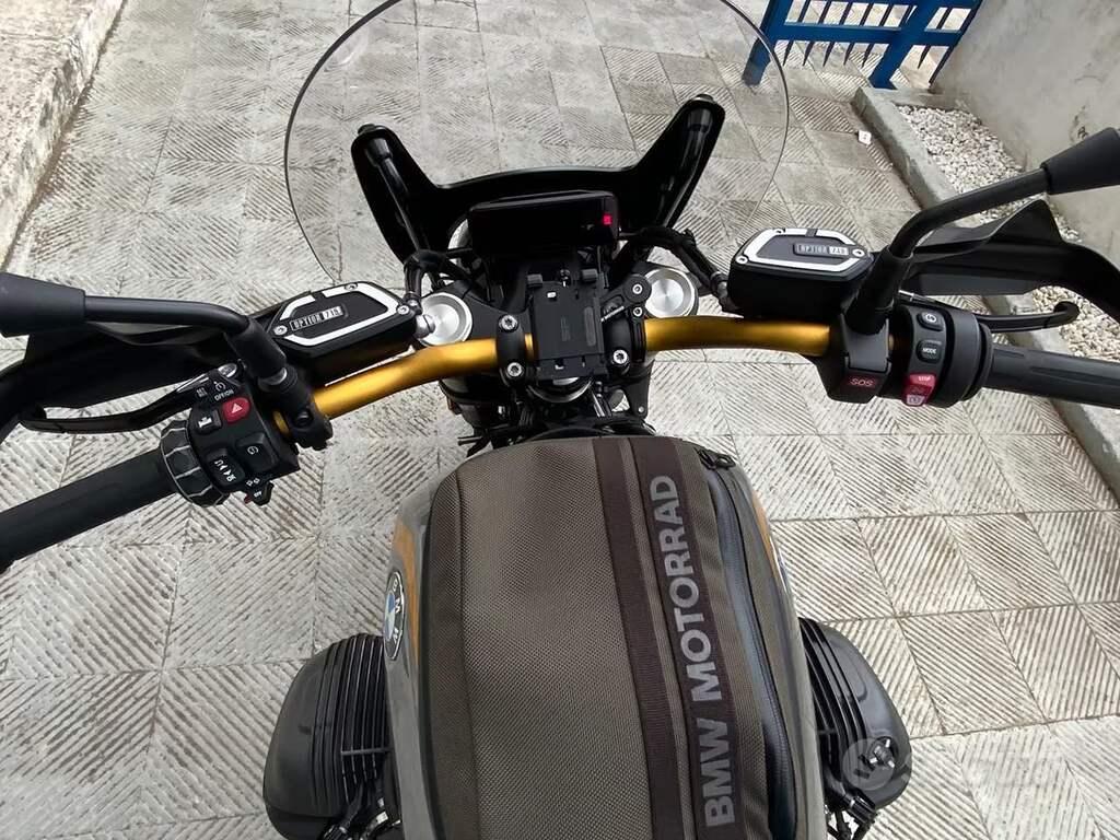 R 12