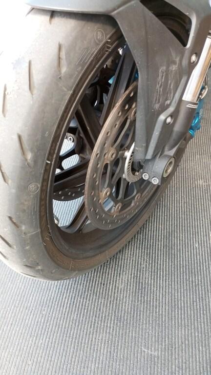 M 1000 R