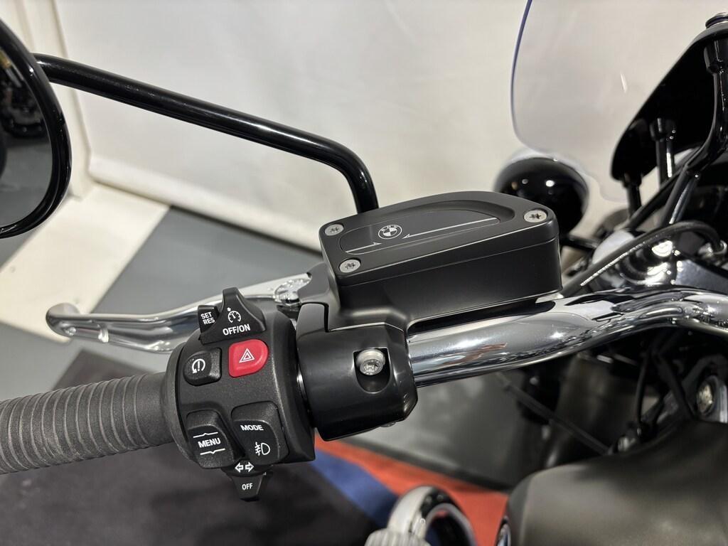 R 18