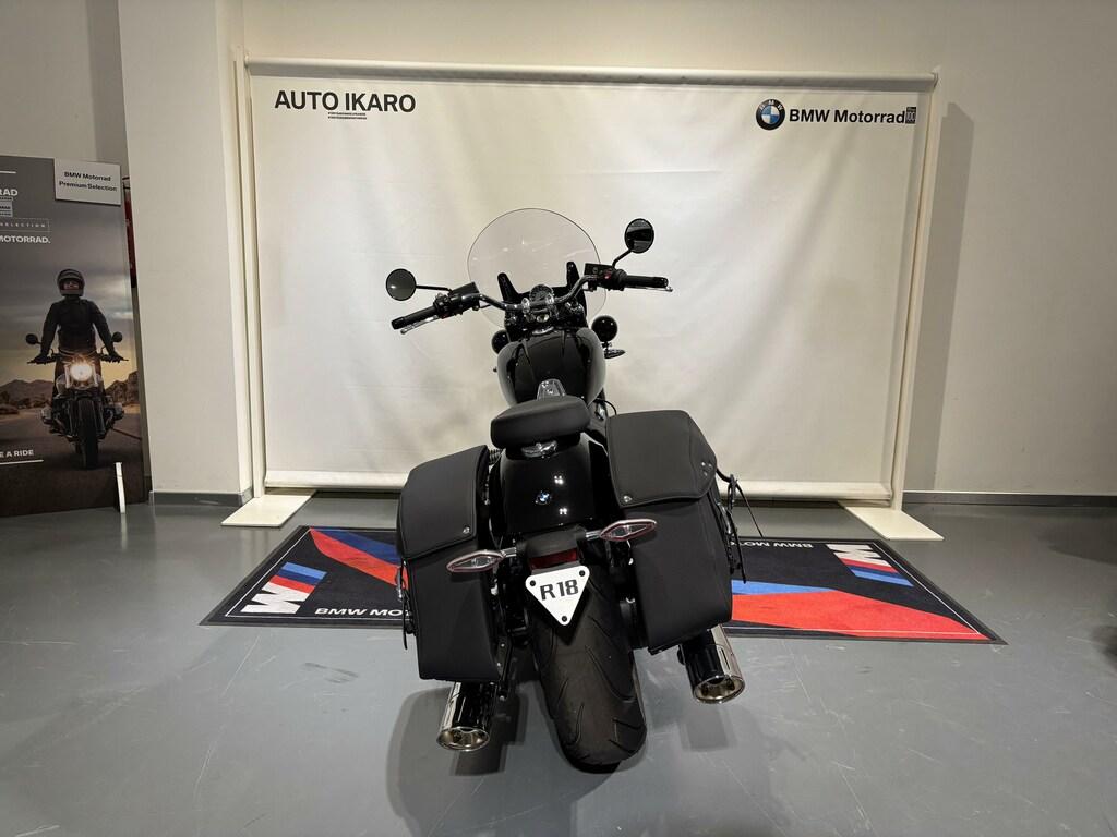 R 18