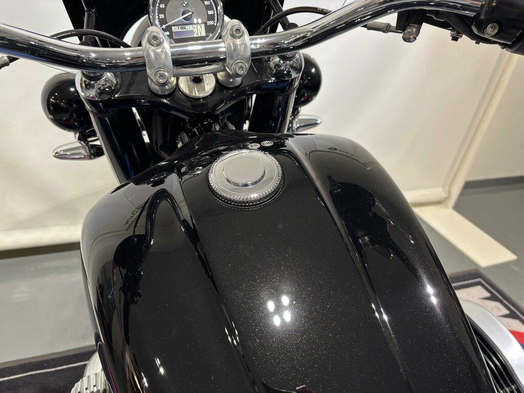 R 18