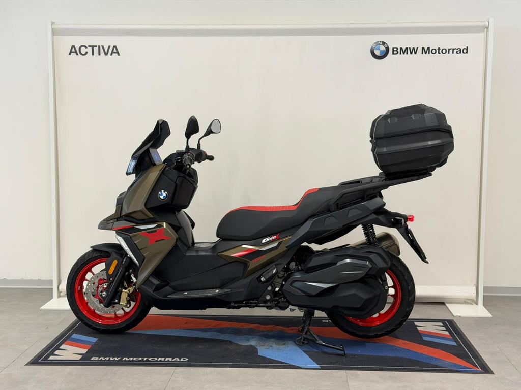 C 400 X
