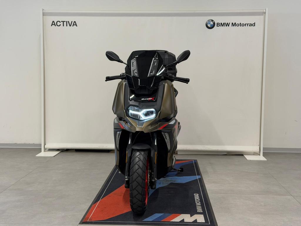 C 400 X