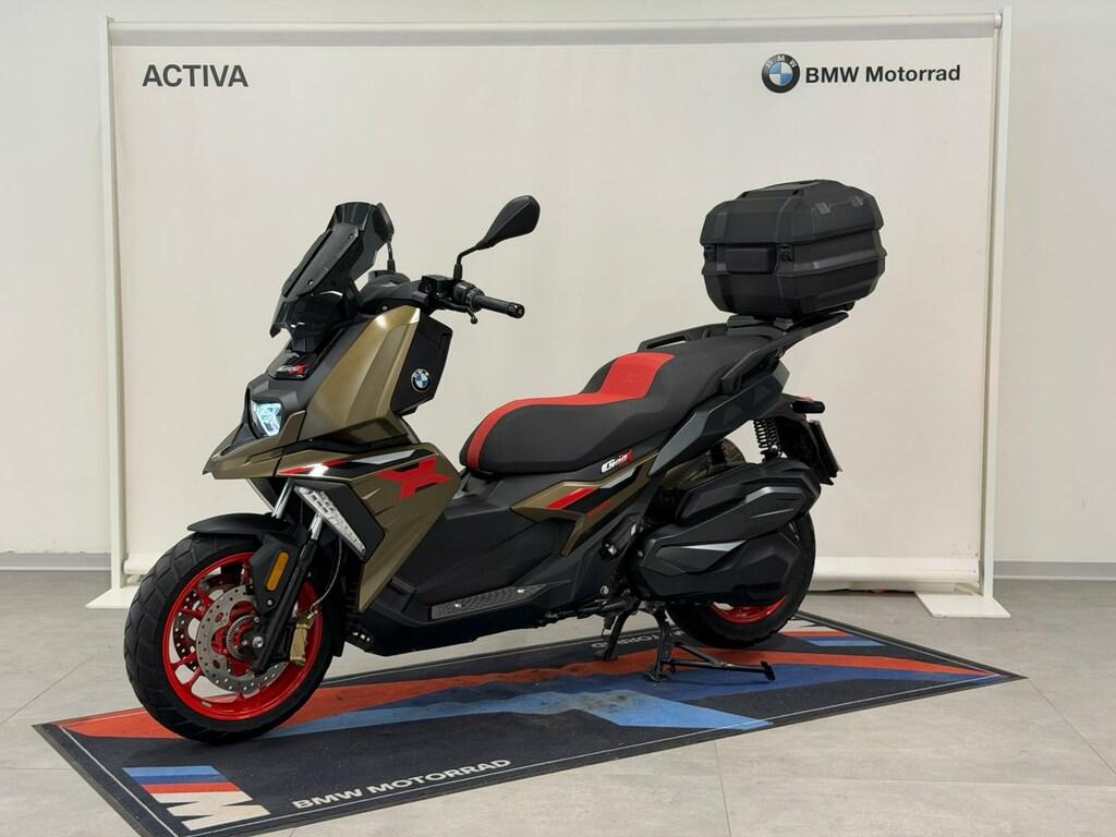 C 400 X