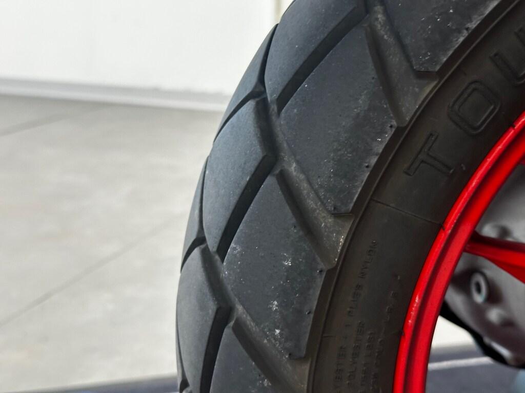 C 400 X