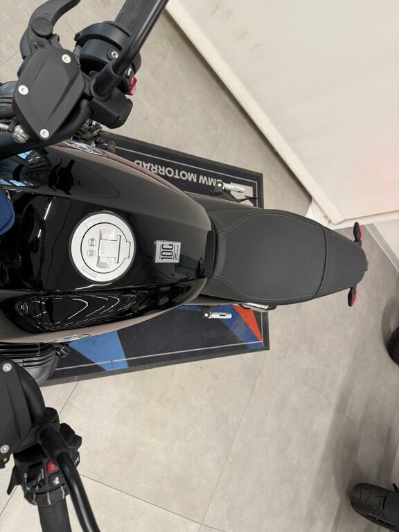 R 12