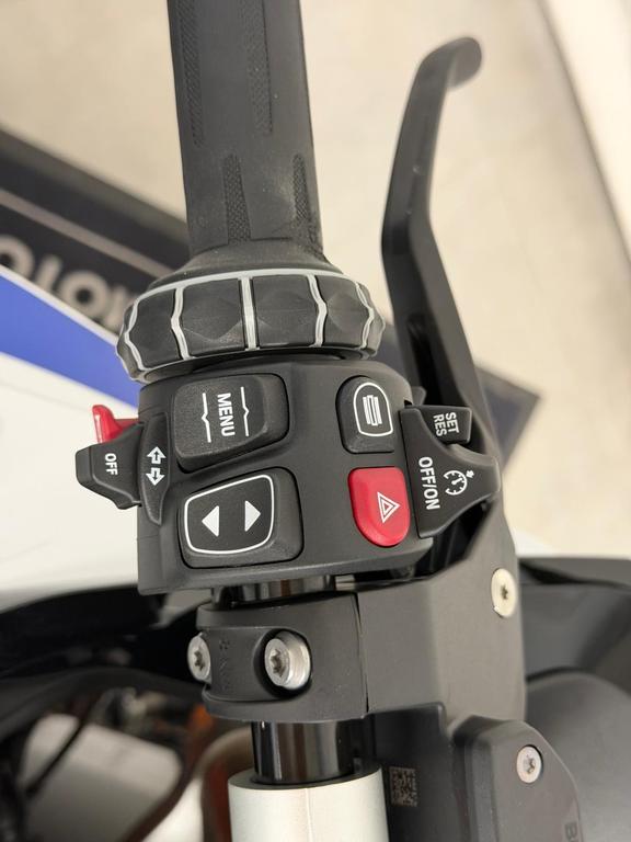 R 1300 RS