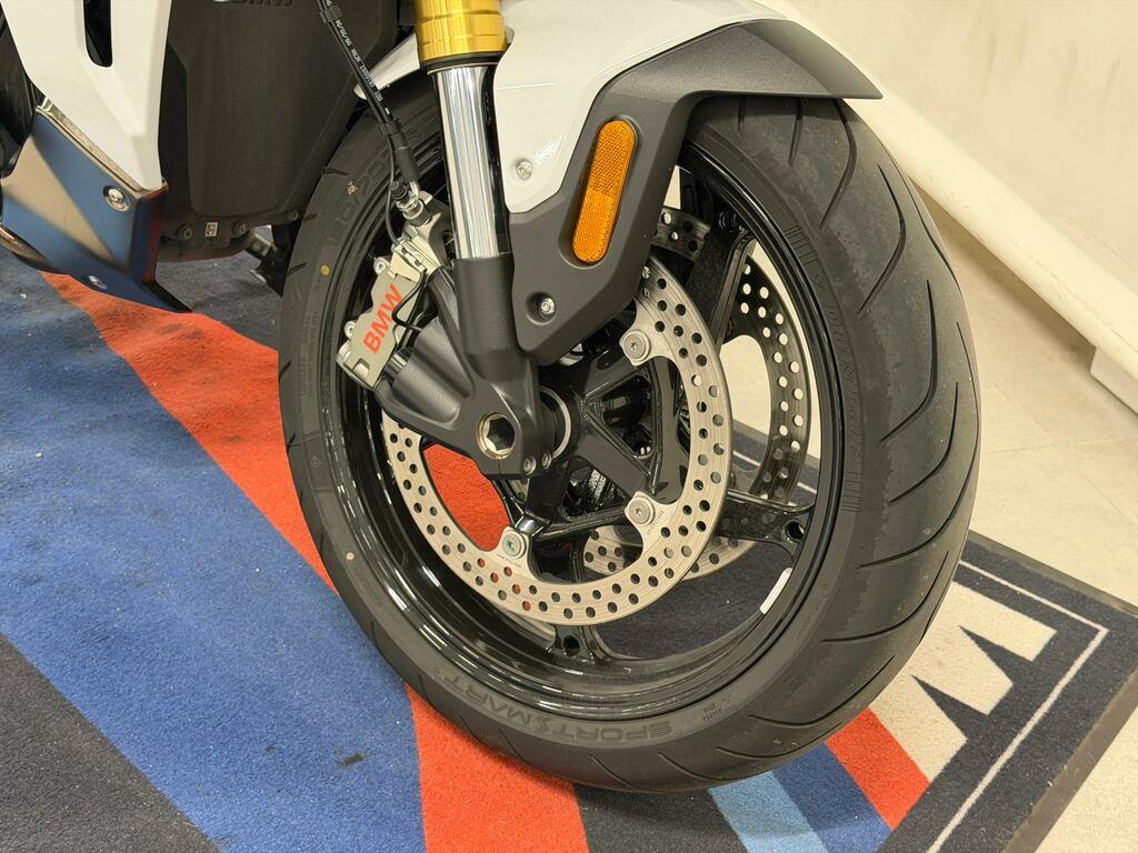 R 1300 RS