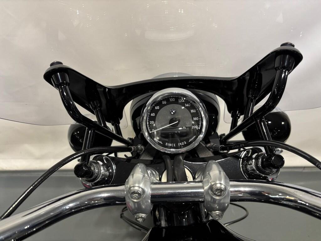 R 18