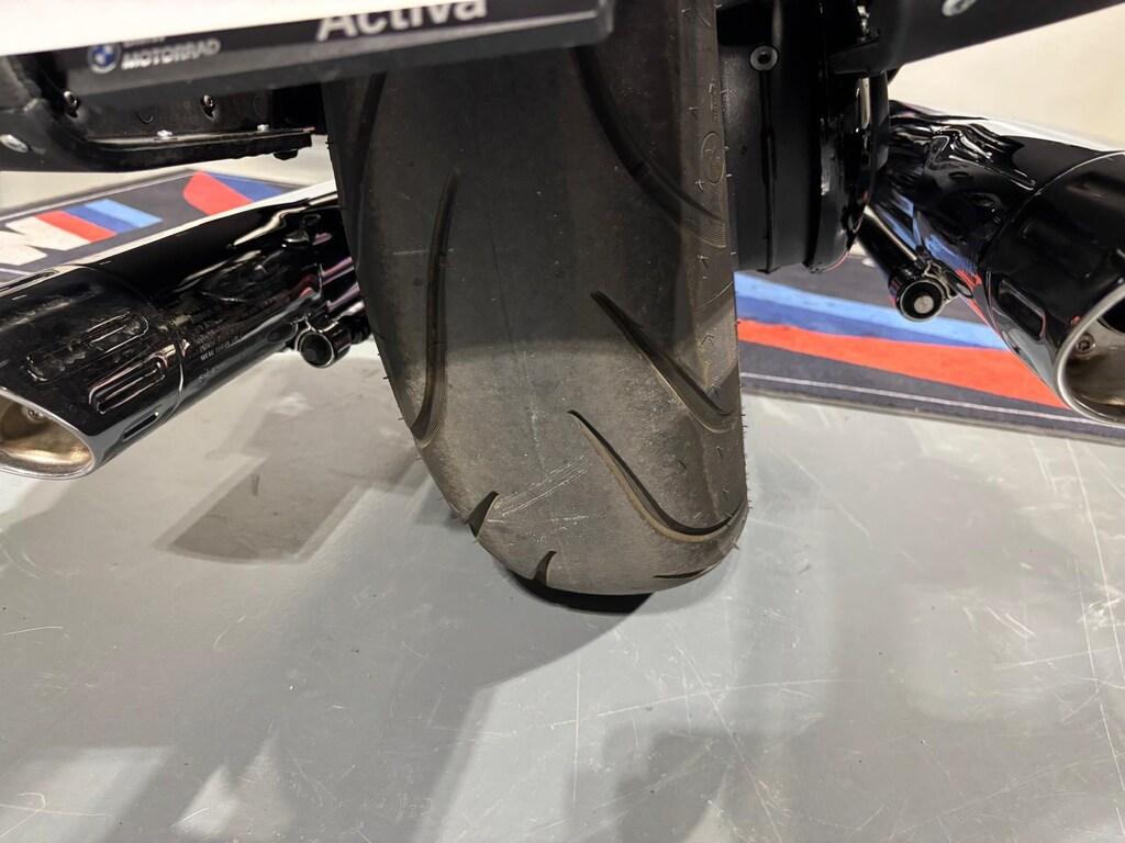 R 18