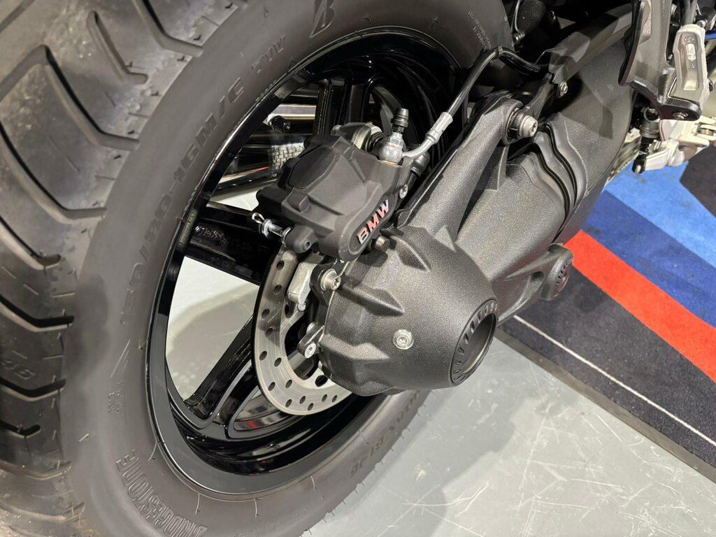 R 12