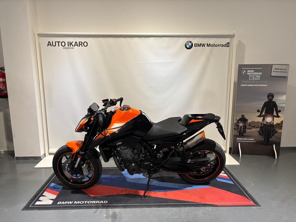 890 DUKE