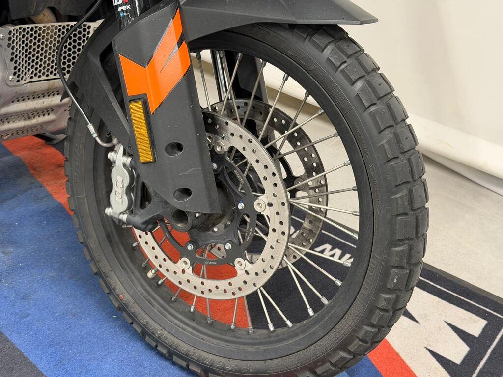 790 ADVENTURE