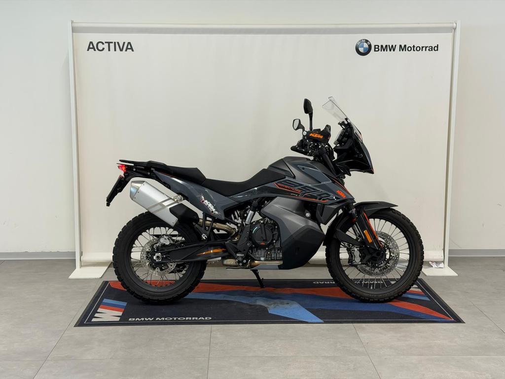 890 ADVENTURE