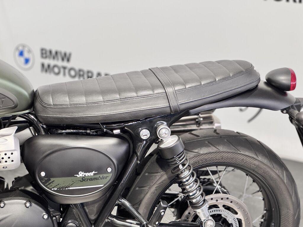 STREET SCRAMBLER 900