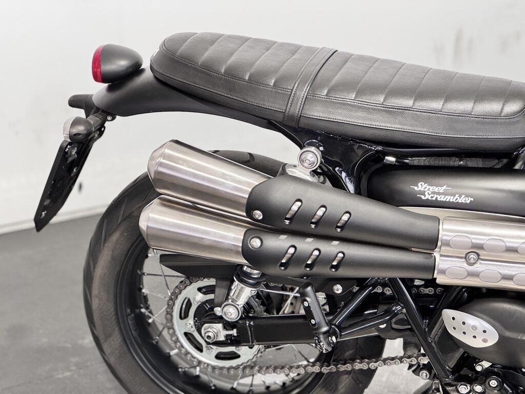 STREET SCRAMBLER 900