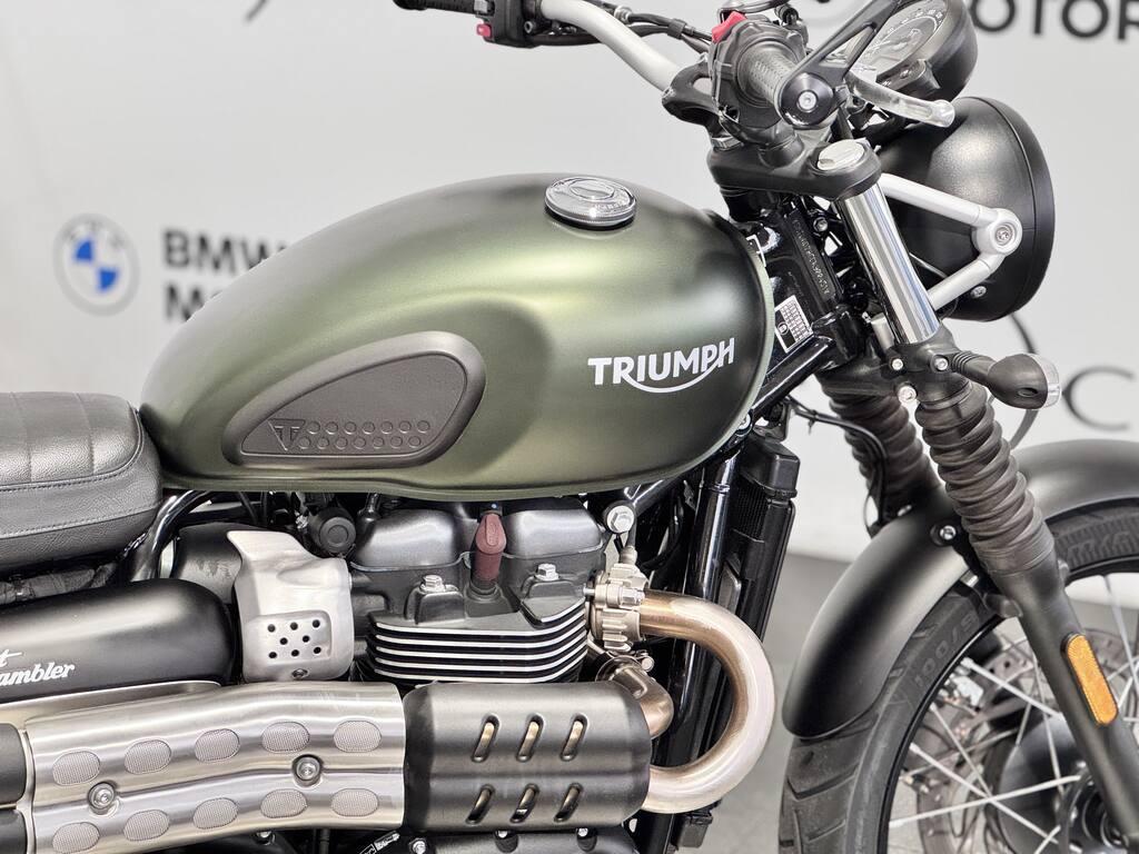 STREET SCRAMBLER 900