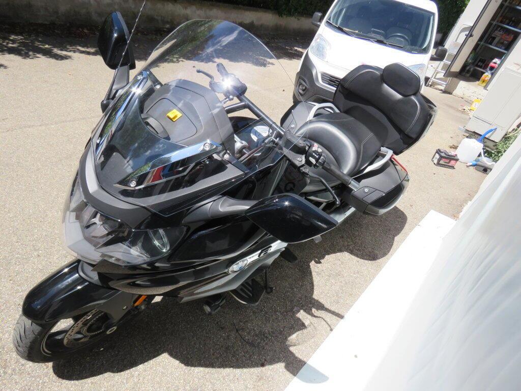 K 1600 B