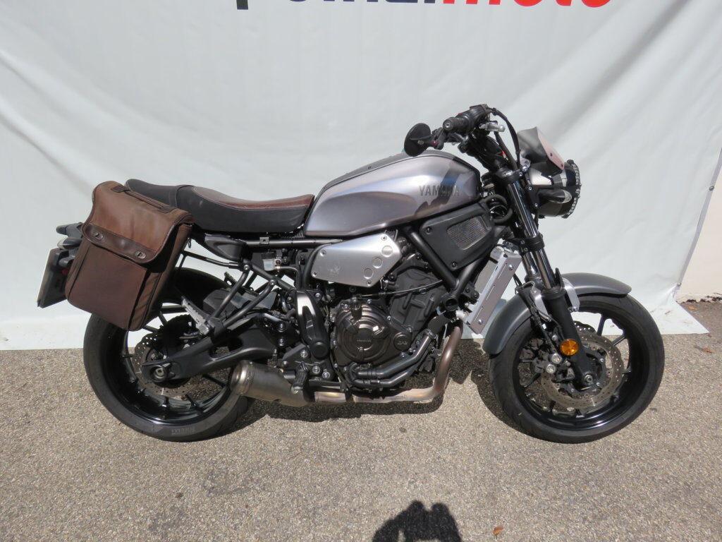 XSR 700