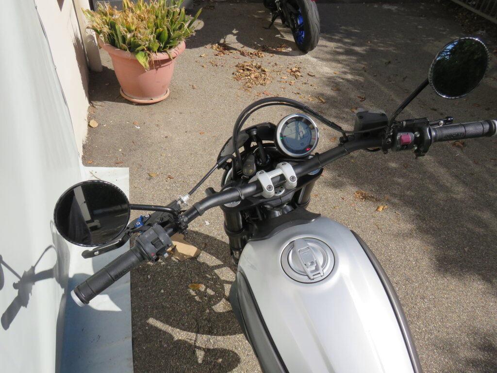 SCRAMBLER 800