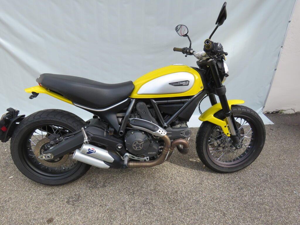 SCRAMBLER 800
