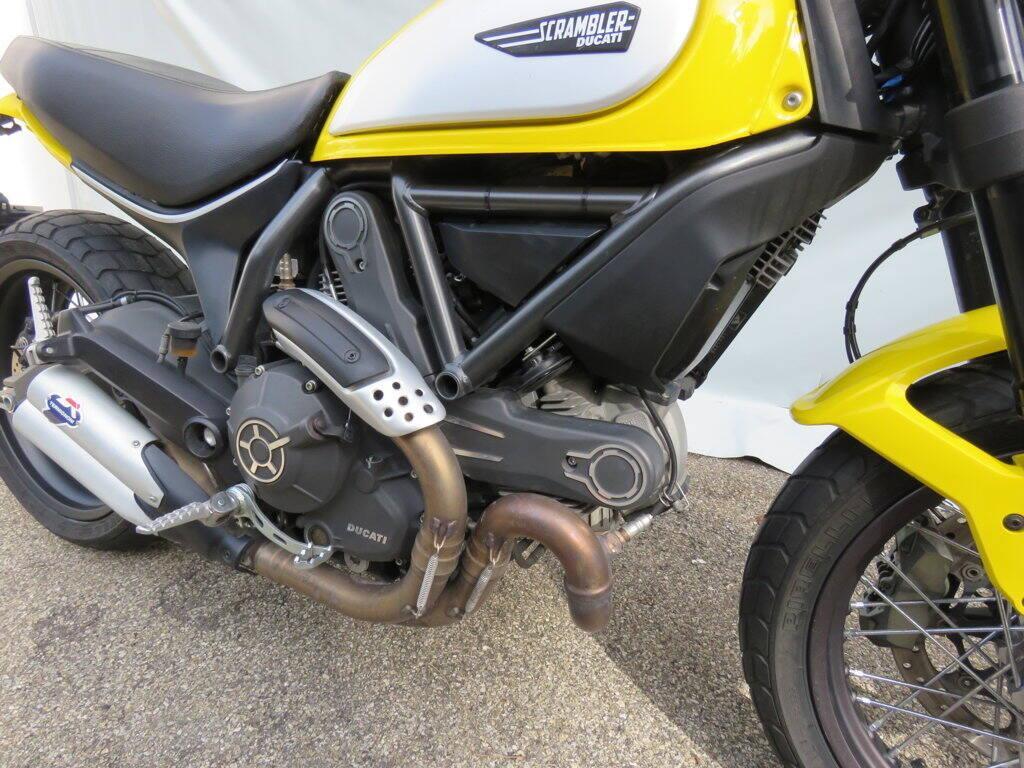 SCRAMBLER 800