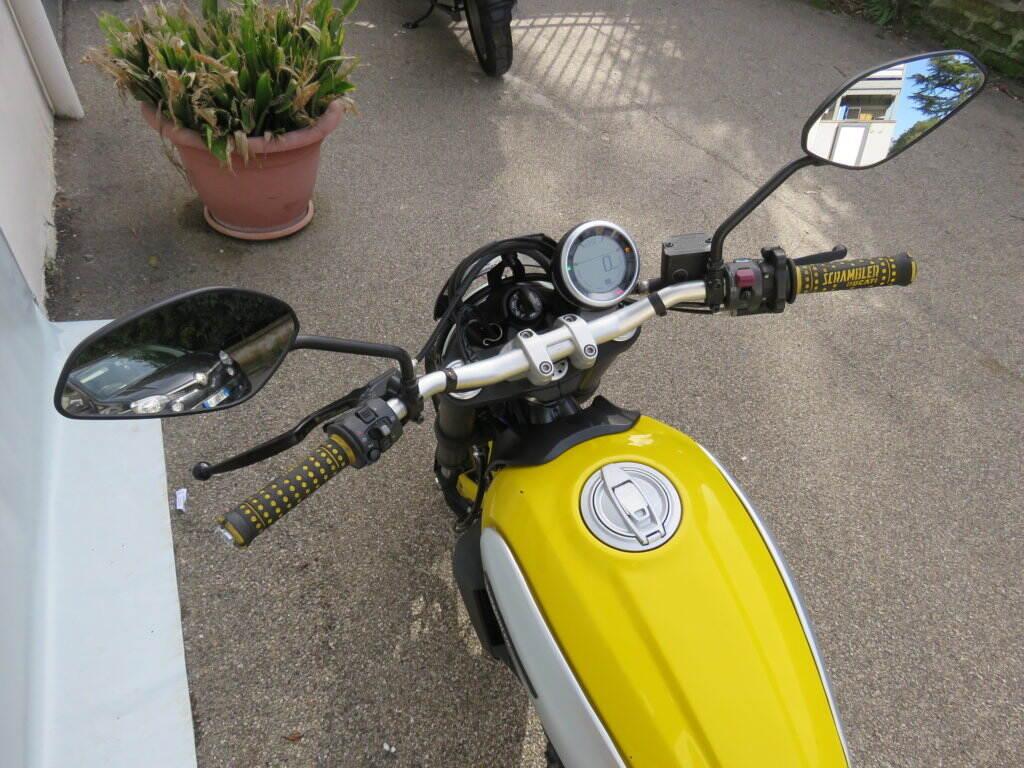 SCRAMBLER 800