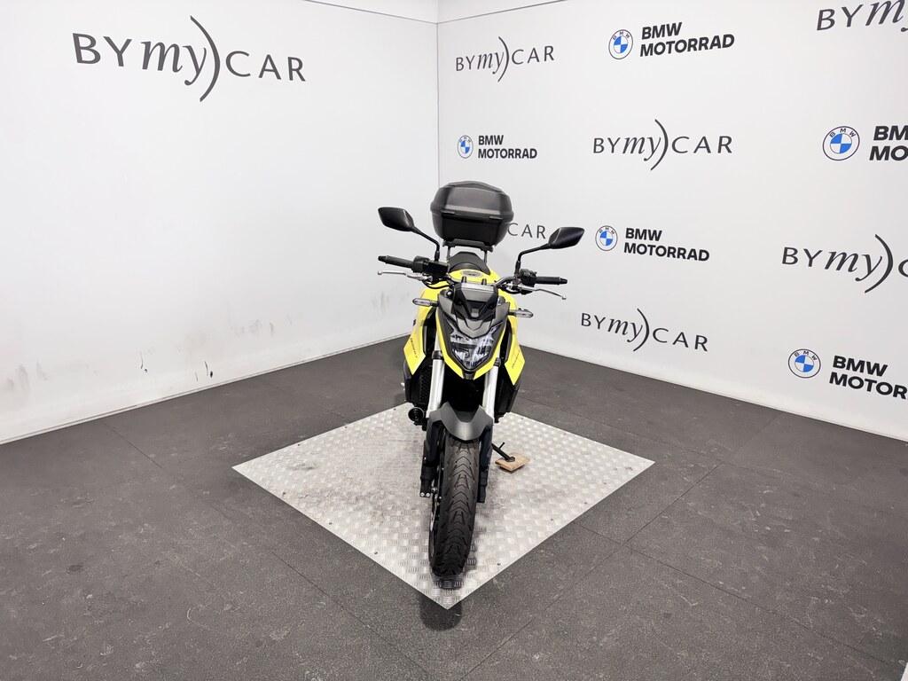 HORNET 750