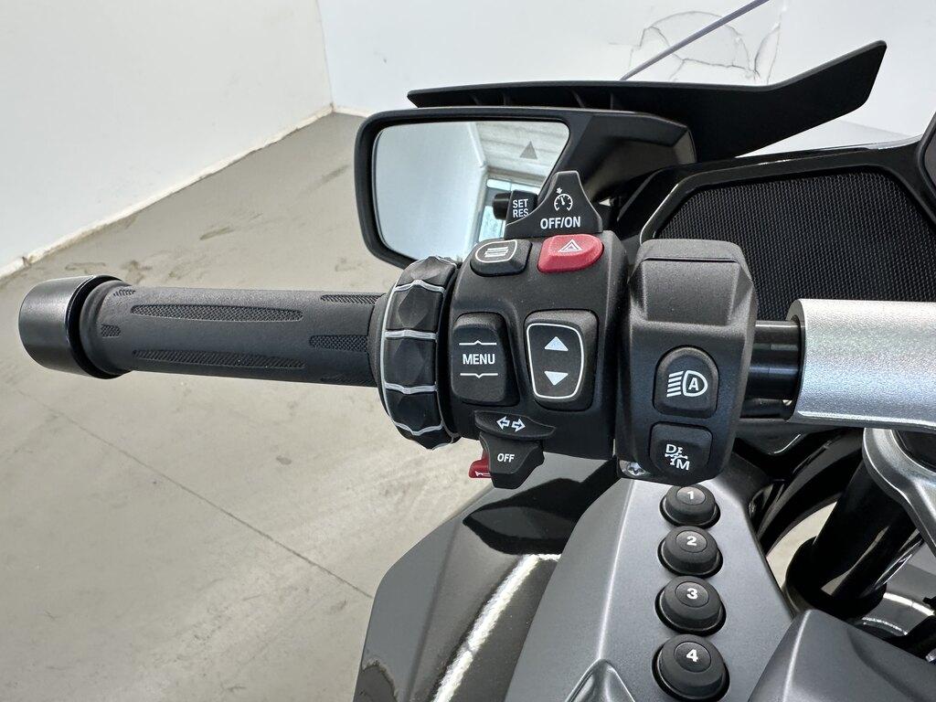 R 1300 RT