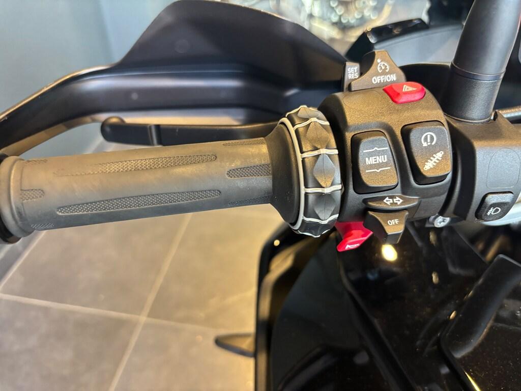 S 1000 XR