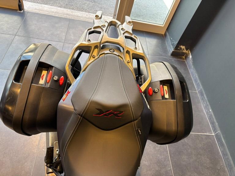 S 1000 XR